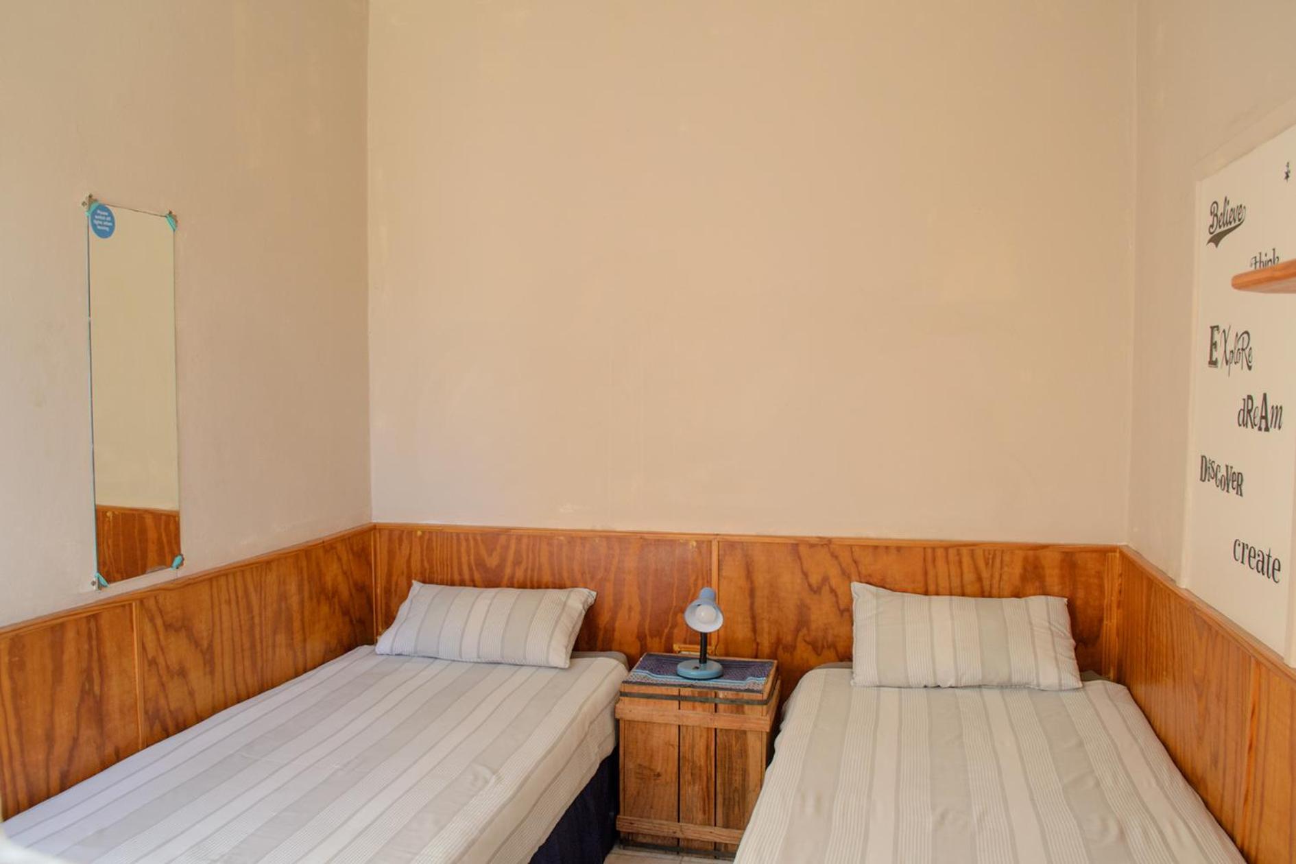 Element Riders Place Backpackers Людеріц Екстер'єр фото